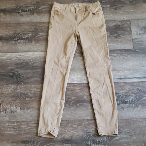 celebrity pink khakis